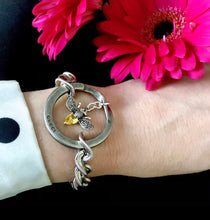 Load image into Gallery viewer, Repurposed Floating Crystal Bee Gucci Ring Bracelet