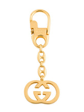 Load image into Gallery viewer, Repurposed 1990’s Gucci Keychain Clasp Pearl & Bee Necklace