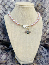 Load image into Gallery viewer, Repurposed Gucci KeyClasp &amp; Crystal Bee Champagne Pearl like Vintage Necklace