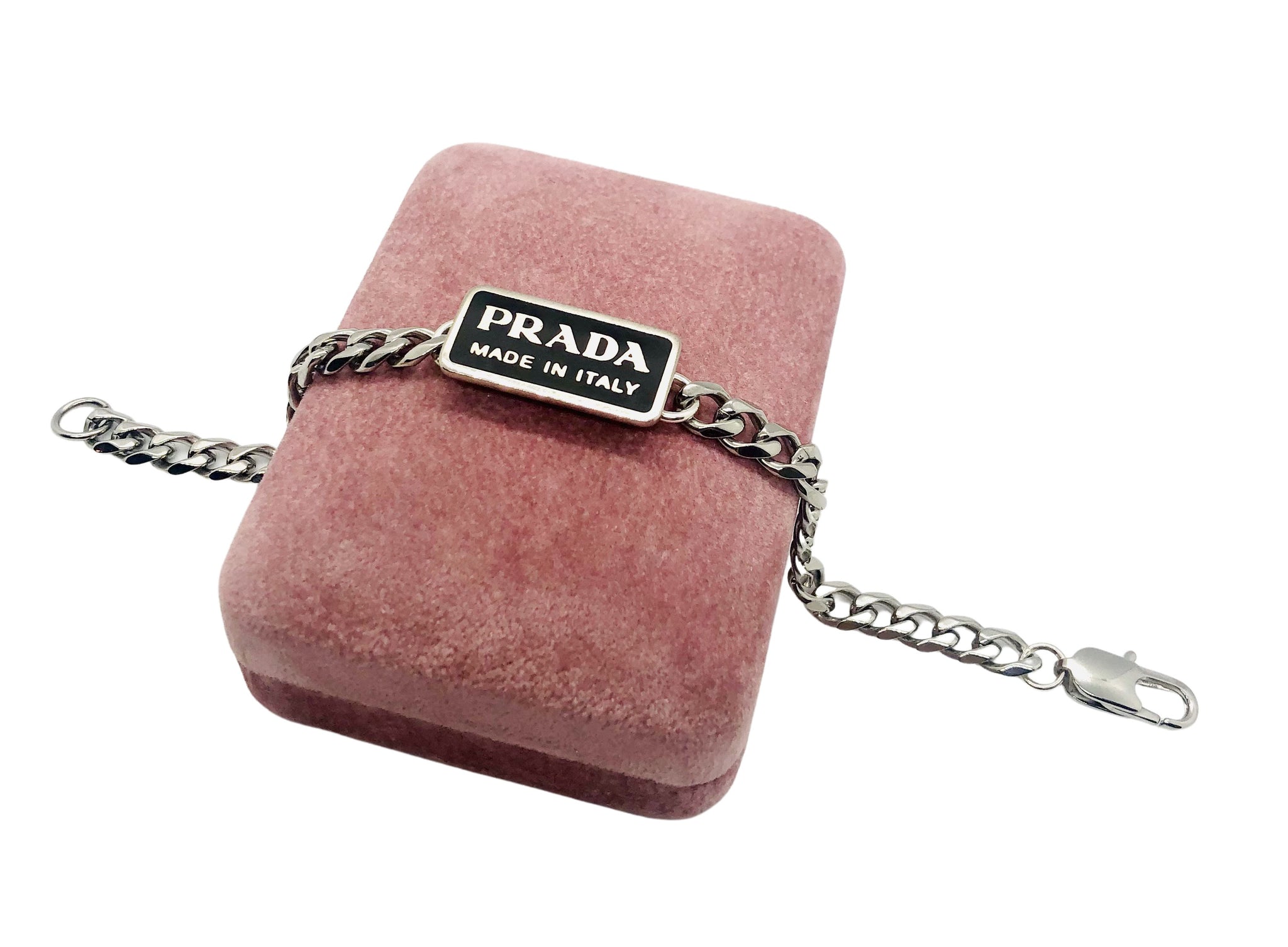 PRADA WALLET ON CHAIN - PRICE IS FIRM