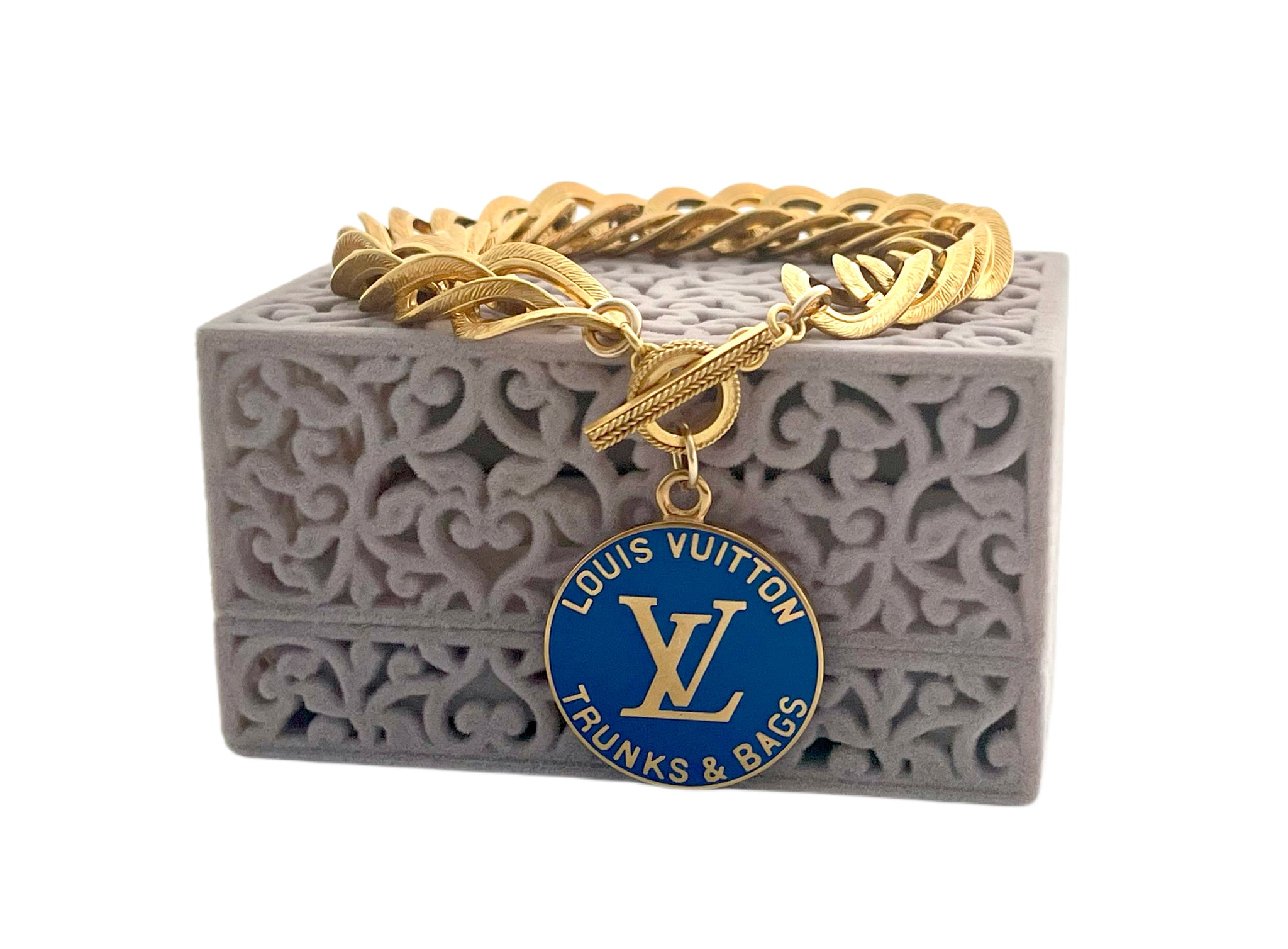 Louis Vuitton - Authenticated Bracelet - Gold Plated Gold for Women, Very Good Condition