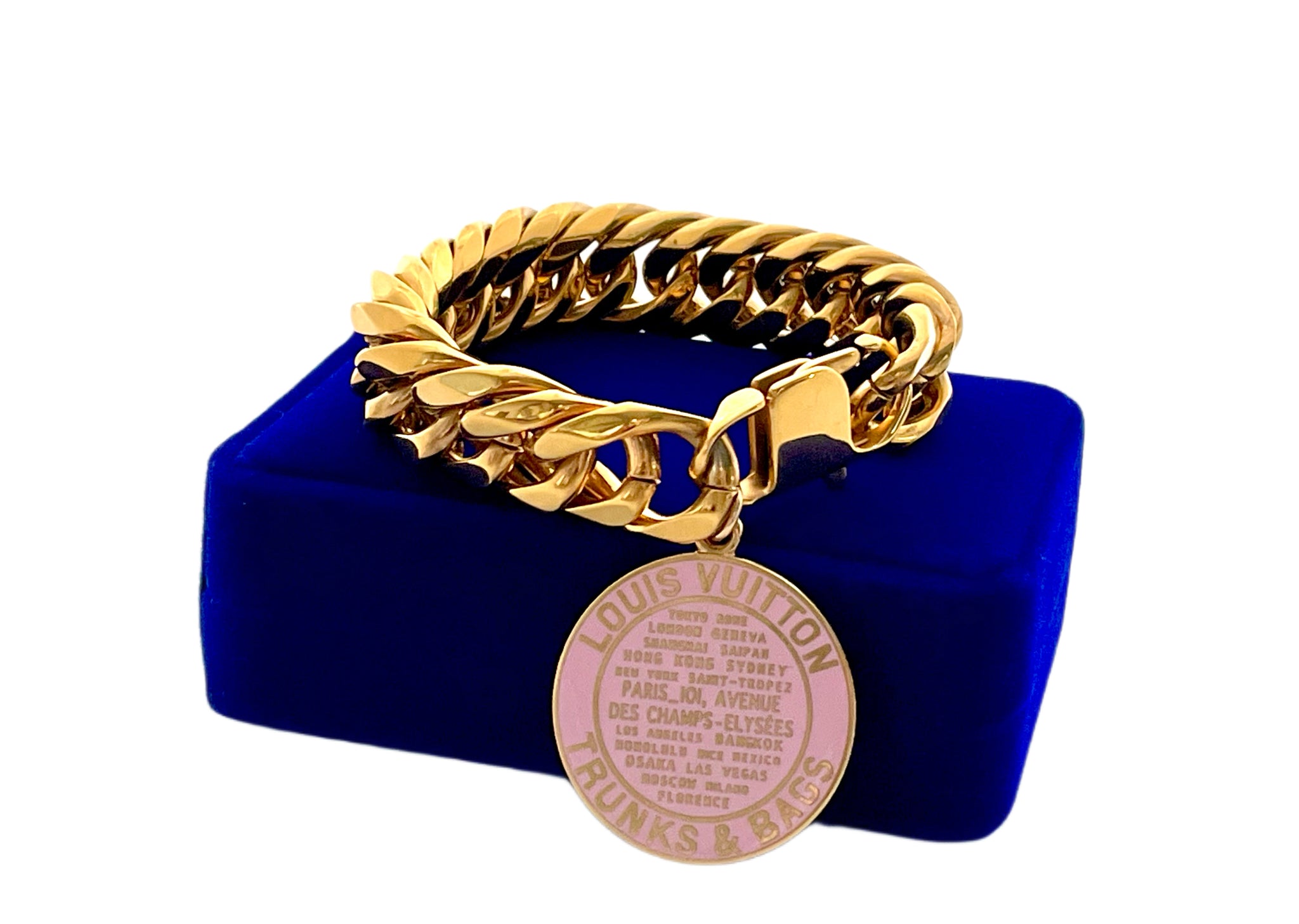 Louis Vuitton beaded bag charm - bracelet