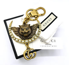 Load image into Gallery viewer, Repurposed Gucci Butterfly Keychain Clasp Textured Vintage Necklace
