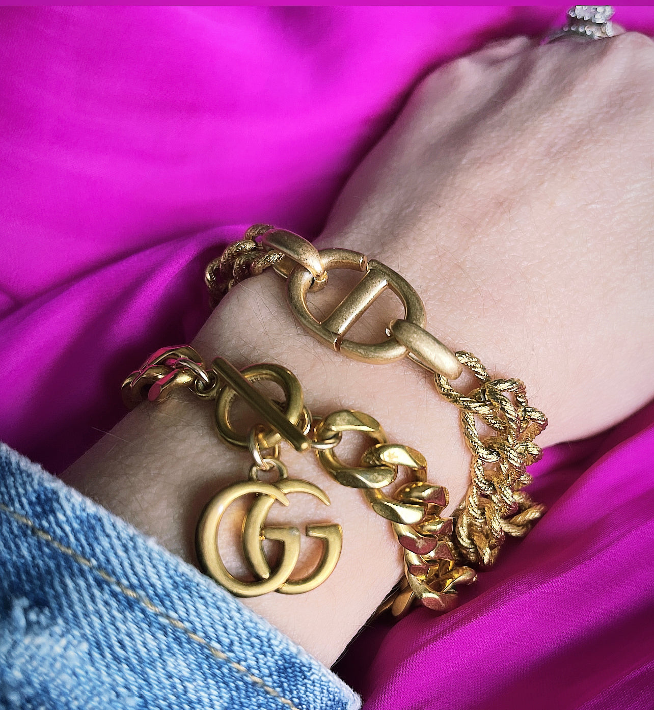Gucci Horsebit Floral Charm Bracelet in 18K Gold